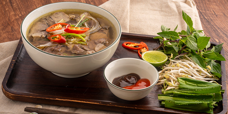 Vietnamese Cuisine in Da Nang – The Quintessence of Culture That Captivates International Tourists