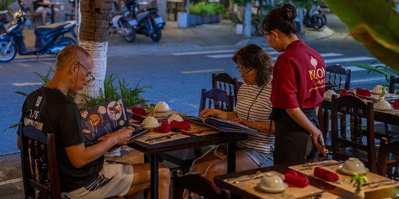 Review of Delicious Vietnamese Dishes in Da Nang That Captivate Tourists 4 Review of Delicious Vietnamese Dishes in Da Nang That Captivate Tourists