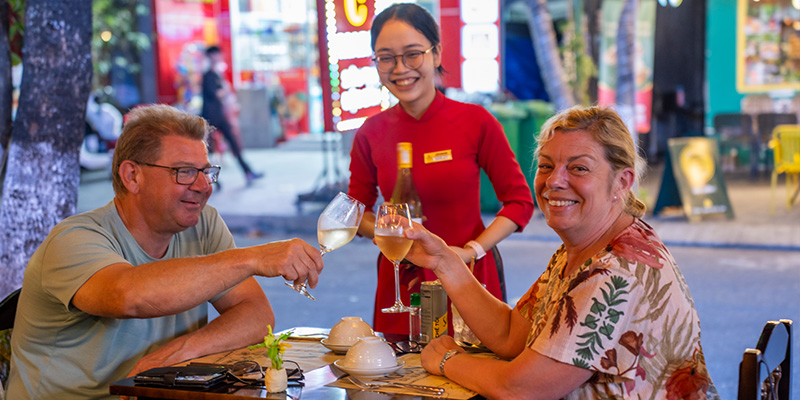Authentic Vietnamese Chicken Rice in Da Nang – A Memorable Culinary Experience for Every Tourist 3 Authentic Vietnamese Chicken Rice in Da Nang – A Memorable Culinary Experience for Every Tourist