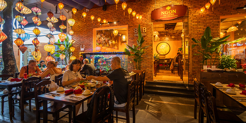 Discover Vietnamese Rice Dishes: Traditional Flavors in the Heart of Da Nang