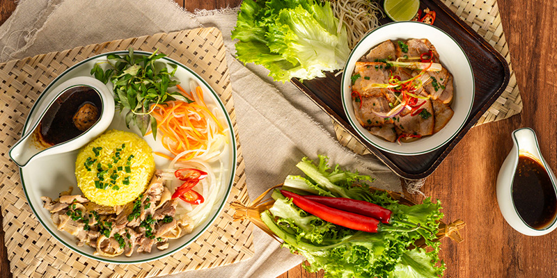 What to Eat in Da Nang? Discover Authentic Vietnamese Restaurants Loved by International Tourists