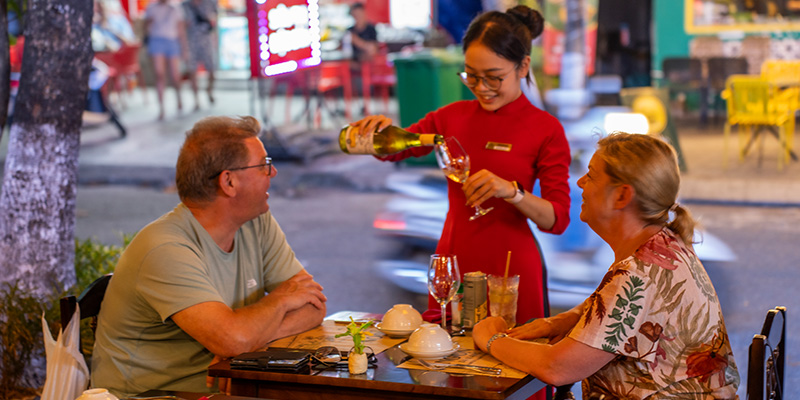 Family-Style Restaurant Offering an Authentic Vietnamese Culinary Experience